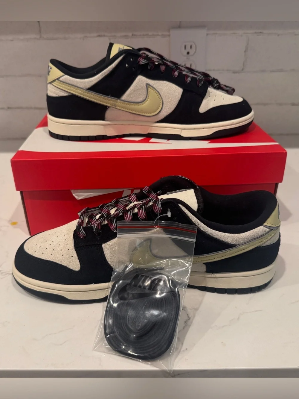 Nike Dunk Low LX Black Team Gold Coconut Milk Mens 10.5 Womens 12 DV3054-001